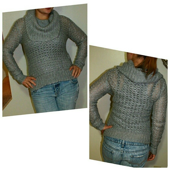 ❌SOLD❌Metallic cowl turtleneck sweater - Picture 2 of 4