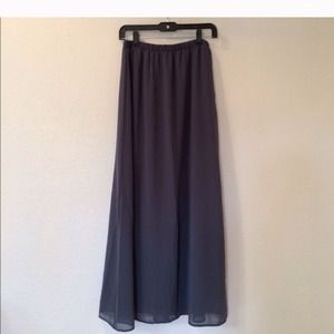 Gray chiffon maxi skirt!