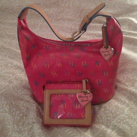 Dooney & Bourke Raspberry IT Bucket Bag+Card Case