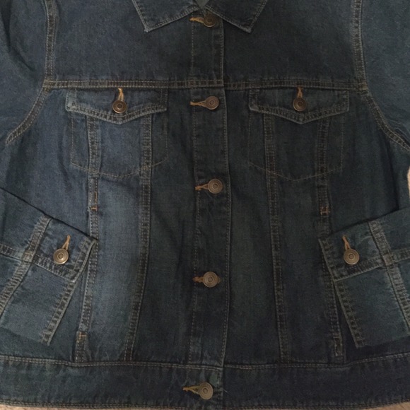 Jean jacket - Picture 2 of 3
