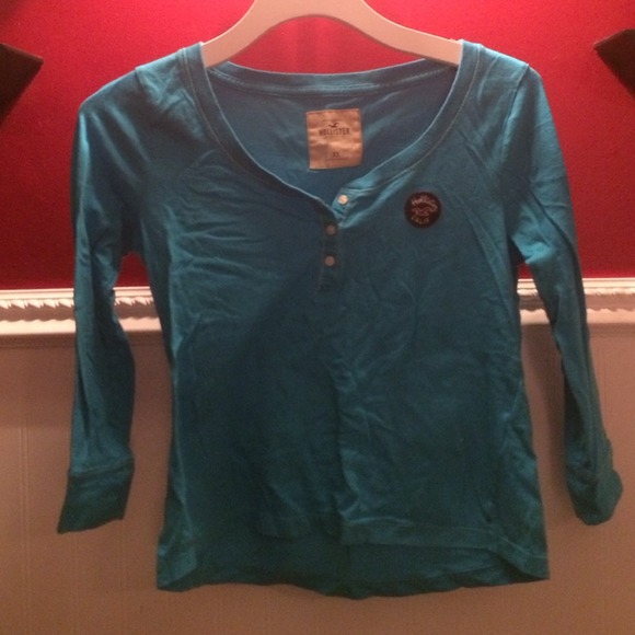 Hollister cyan blue top