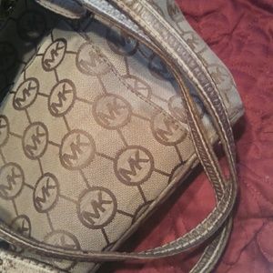 Authentic "Very Used"  Michael Kors purse