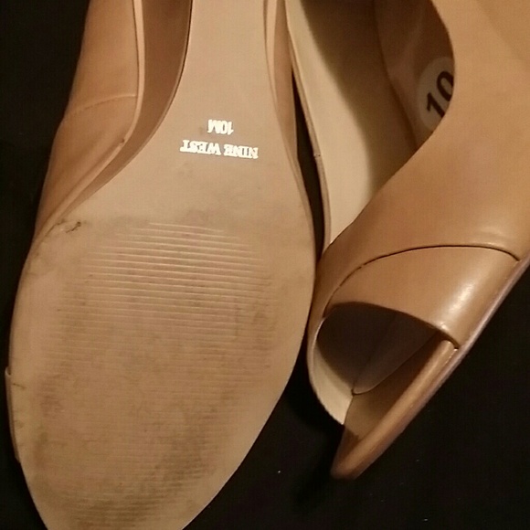 Shoes - Picture 3 of 3