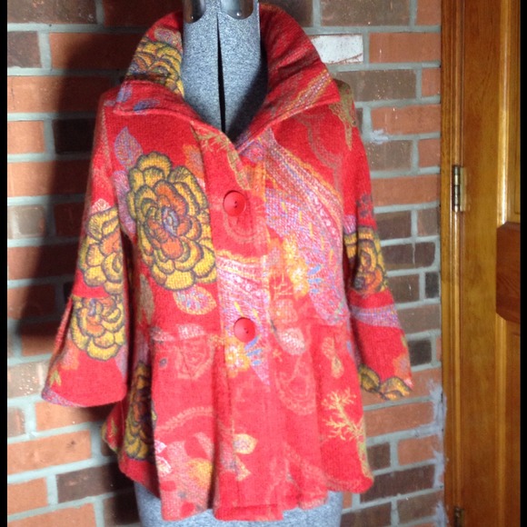 FLASH SALE Floral Print Knit Peplum Jacket