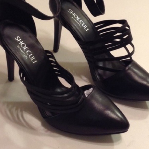 Black strap heels