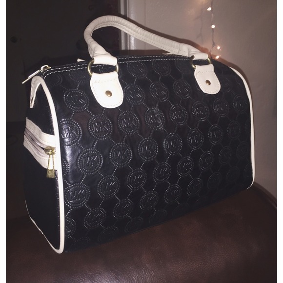 Beige & Black handbag