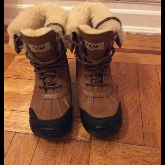 UGG Boots - Women Adirondack UGG Boot
