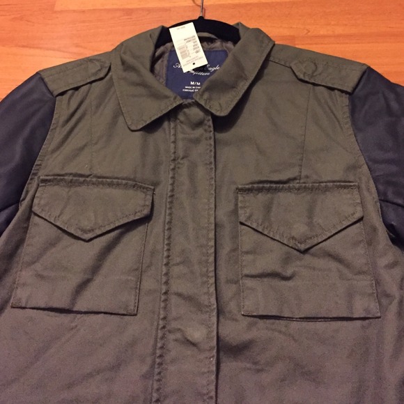 Utility jacket - Picture 2 of 4