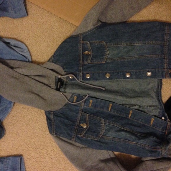 Forever 21 jean hoodie jacket