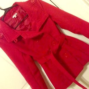💮RED peacoat, like new!!💮
