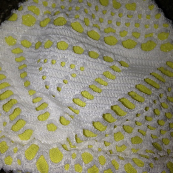 Roxy bathing suit top! - Picture 2 of 2