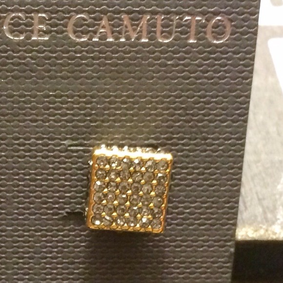 Sold sold sold - Picture 2 of 4