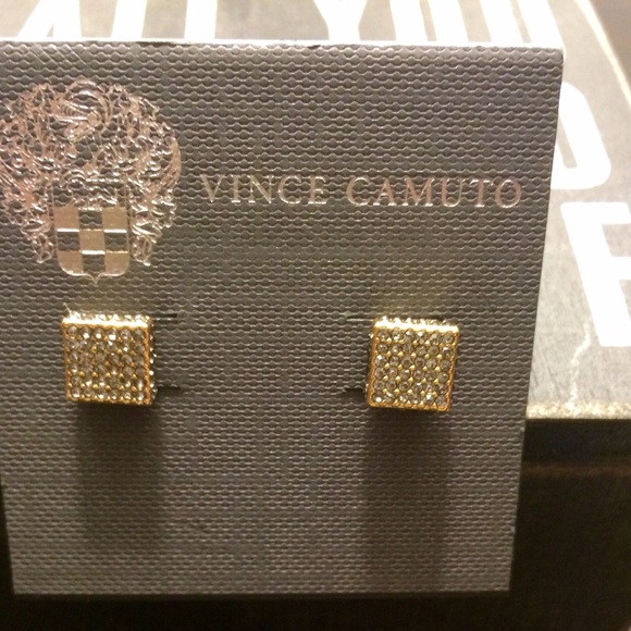 Sold sold sold - Picture 1 of 4