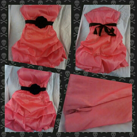 👗STRAPLESS SHORT PROM DRESS - Picture 3 of 4