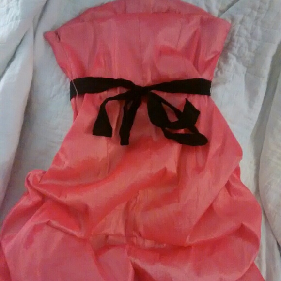 👗STRAPLESS SHORT PROM DRESS - Picture 4 of 4