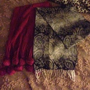 Scarf bundle! Never worn!