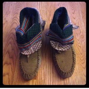 Aztec moccasin boots