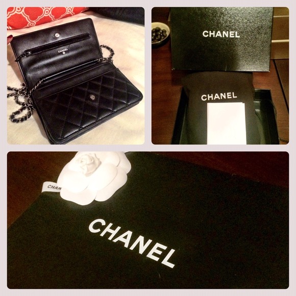 ❌SOLD❌ Chanel blk lambskin WOC w/box. - Picture 3 of 4
