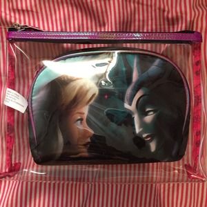 Disney e.l.f. Good vs. Evil makeup bag set 💋