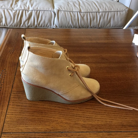 Sperry topsider wedge booties