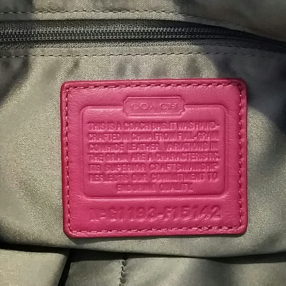 Coach Bag - Picture 2 of 4