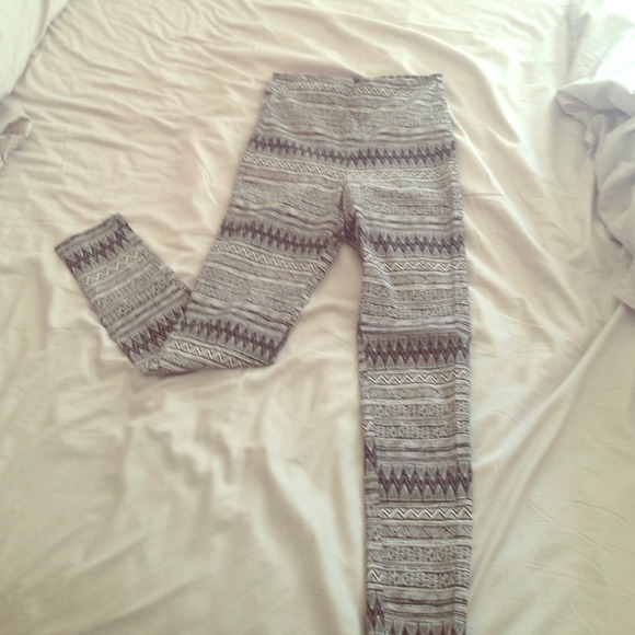 High waisted tribal printed pants