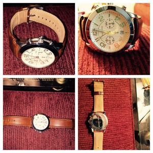 Michael Kors Genuine Leather watch