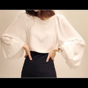 White Balloon Puff Sleeved Blouse