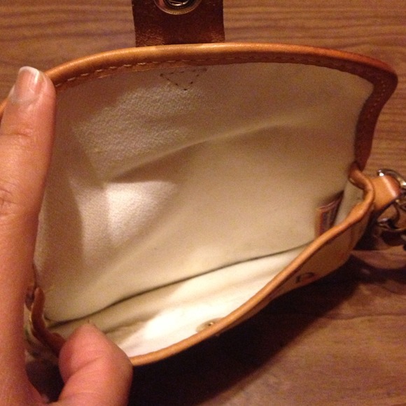 Wristlet - Picture 3 of 3