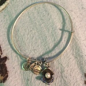 Pearl Oyster Alex and Ani