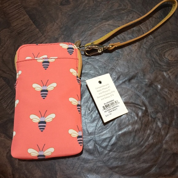 New with tags fossil keyper carryall pink multi.