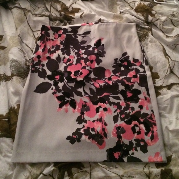 New York and Co Size 12 Pencil Skirt