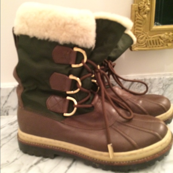 SOLD Tory Burch shearling trimmed Duck Boots - Picture 1 of 4