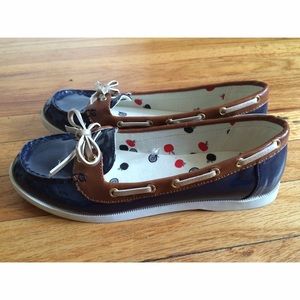 Navy blue/Brown boat shoes