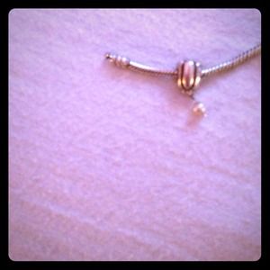 pandora pearl charm