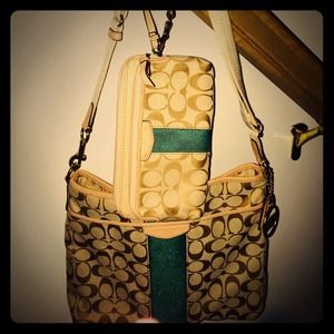 💯% Signature Coach combo