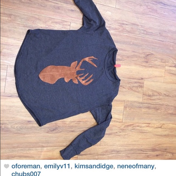 Deer shirt