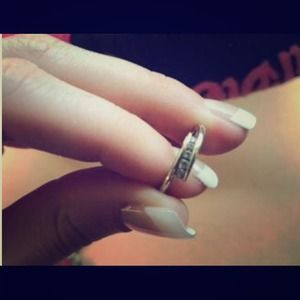Cute diamond ring