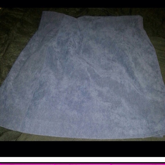 Vintage suede skirt - Picture 2 of 2