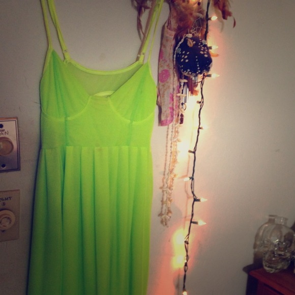 nameless Green Dress
