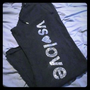 VS  sweatpants