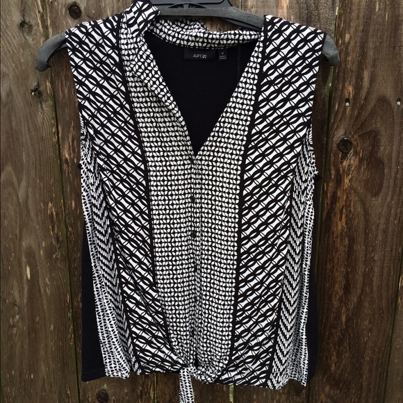 Cute collared tank
