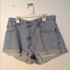 BRANDY MELVILLE HIGH WAIST SHORTS