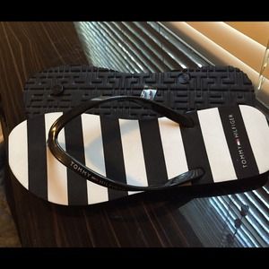 Tommy Hilfiger Flip flops
