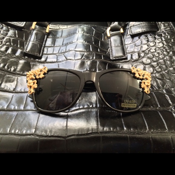 Rich Girlz Black w/ Gold detail Sunglasses