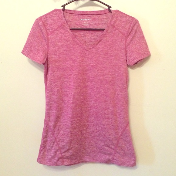 Mulberry Heather Tech V- Neck Tee/Fabletics Nwot