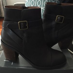 Ankle strap mid heel bootie- new in box