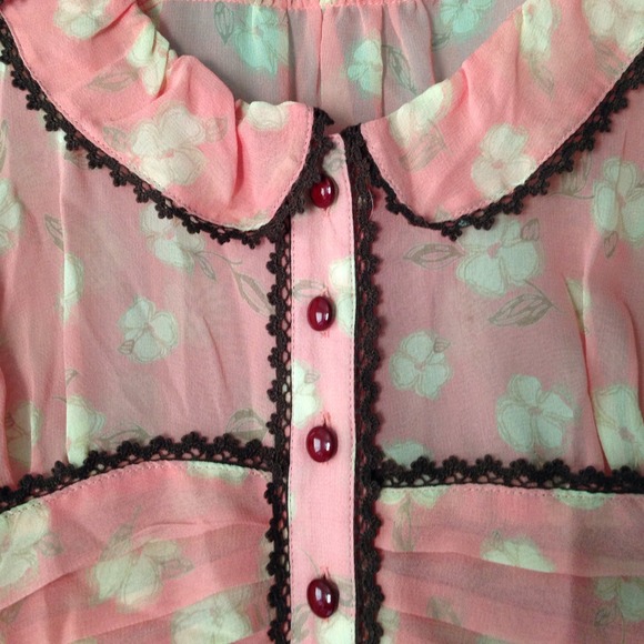 SALE! Odille 100% Silk Sheer Blouse - Picture 3 of 4