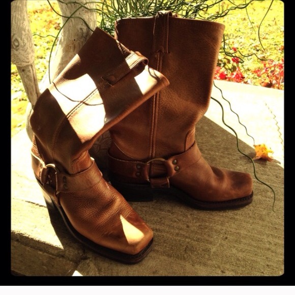 Frye Phillip Harness Tan