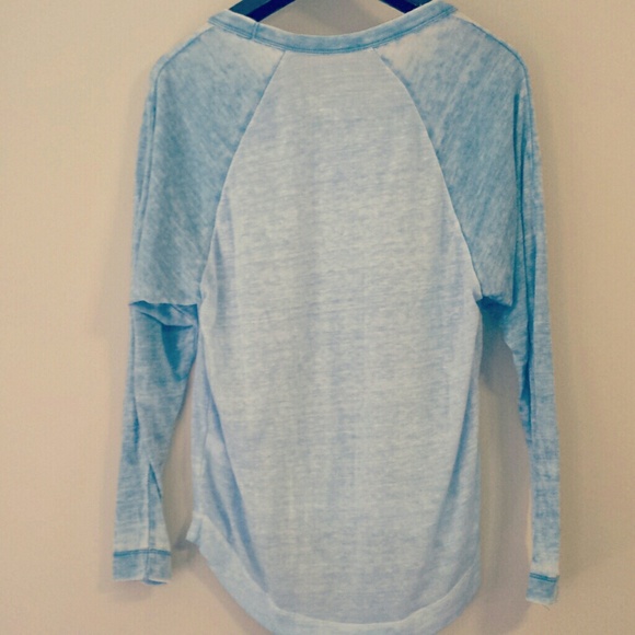 Top - Picture 2 of 2